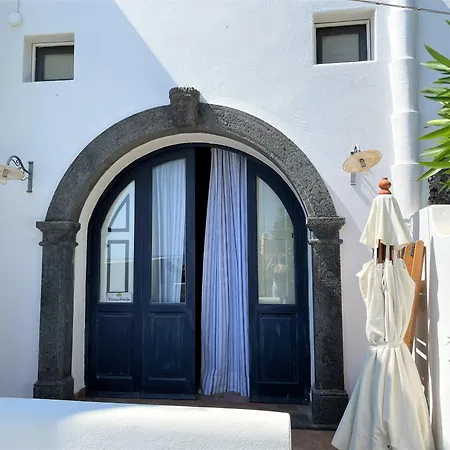 La Casa Sul Porto Di Santa Marina - Isole Eolie Holiday home