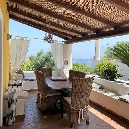 Holiday home La Casa Sul Porto Di Santa Marina - Isole Eolie