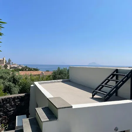 La Casa Sul Porto Di Santa Marina - Isole Eolie Casa de Férias *